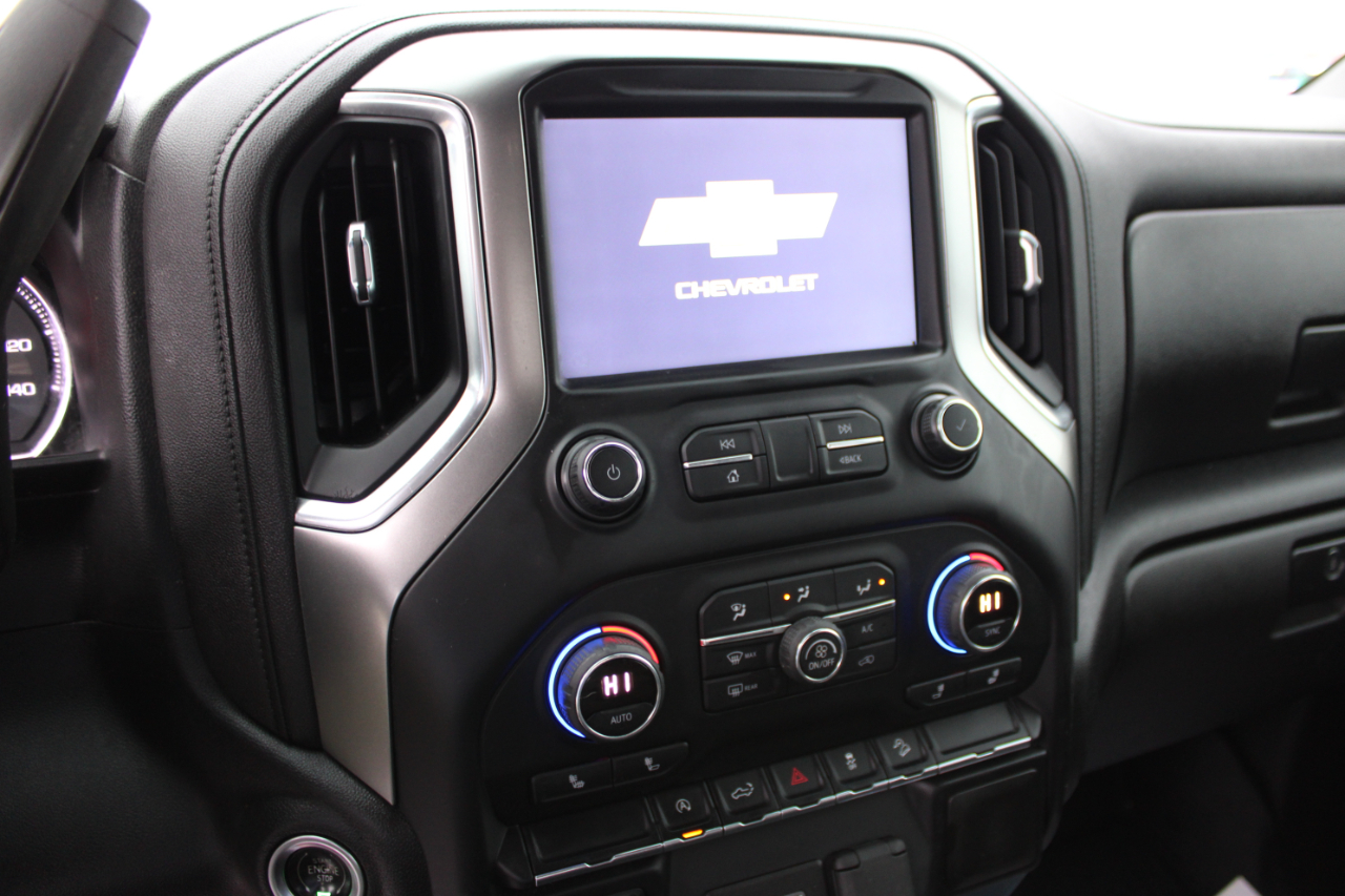 Chevrolet Silverado 1500  2021