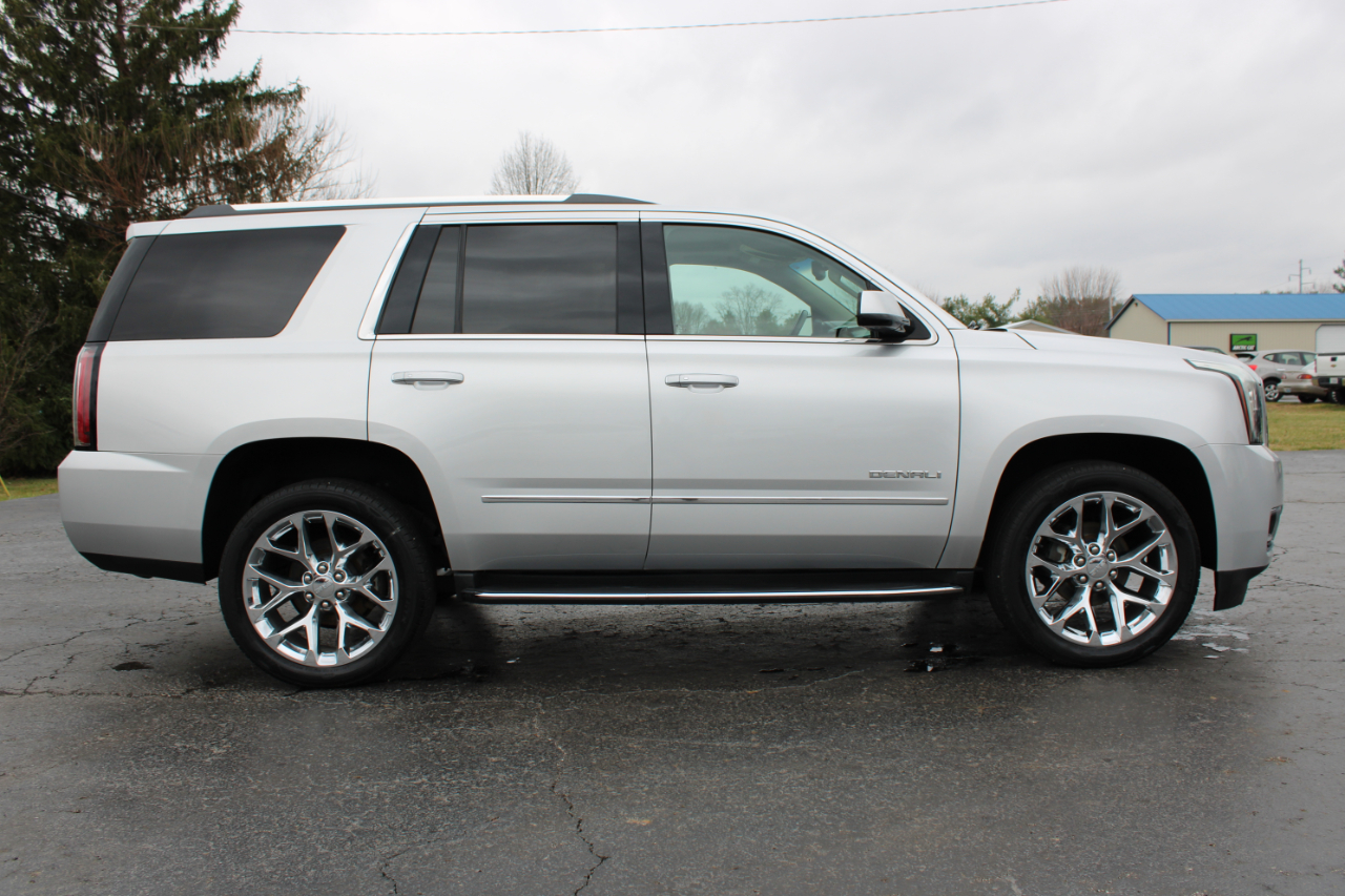 GMC Yukon Denali  2017