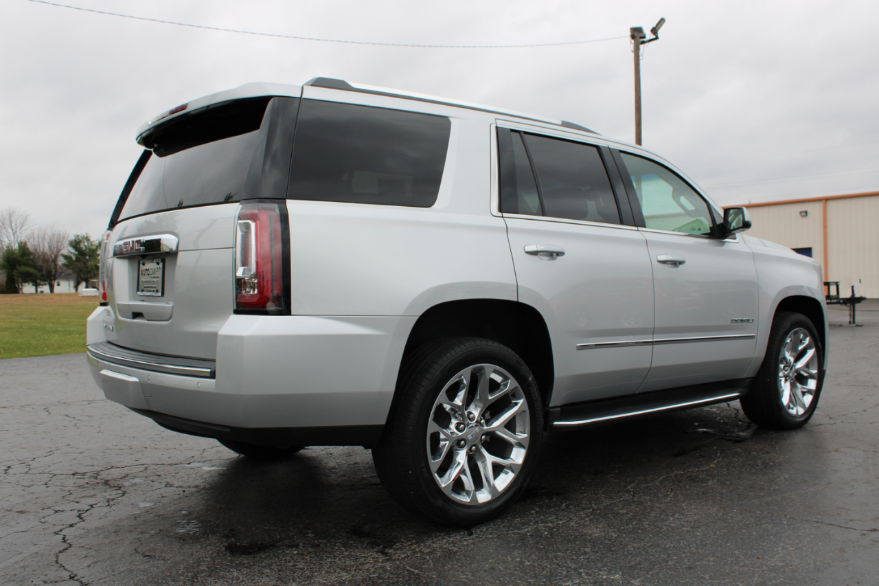 GMC Yukon Denali  2017
