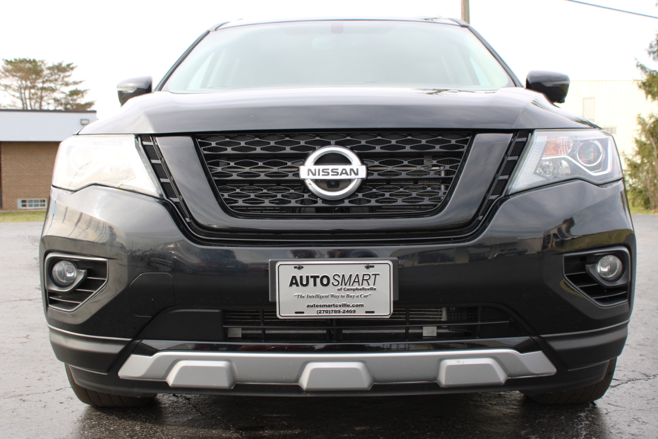 Nissan Pathfinder SL 4WD 2020