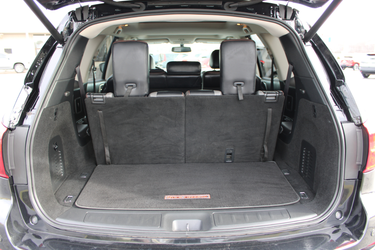 Nissan Pathfinder SL 4WD 2020