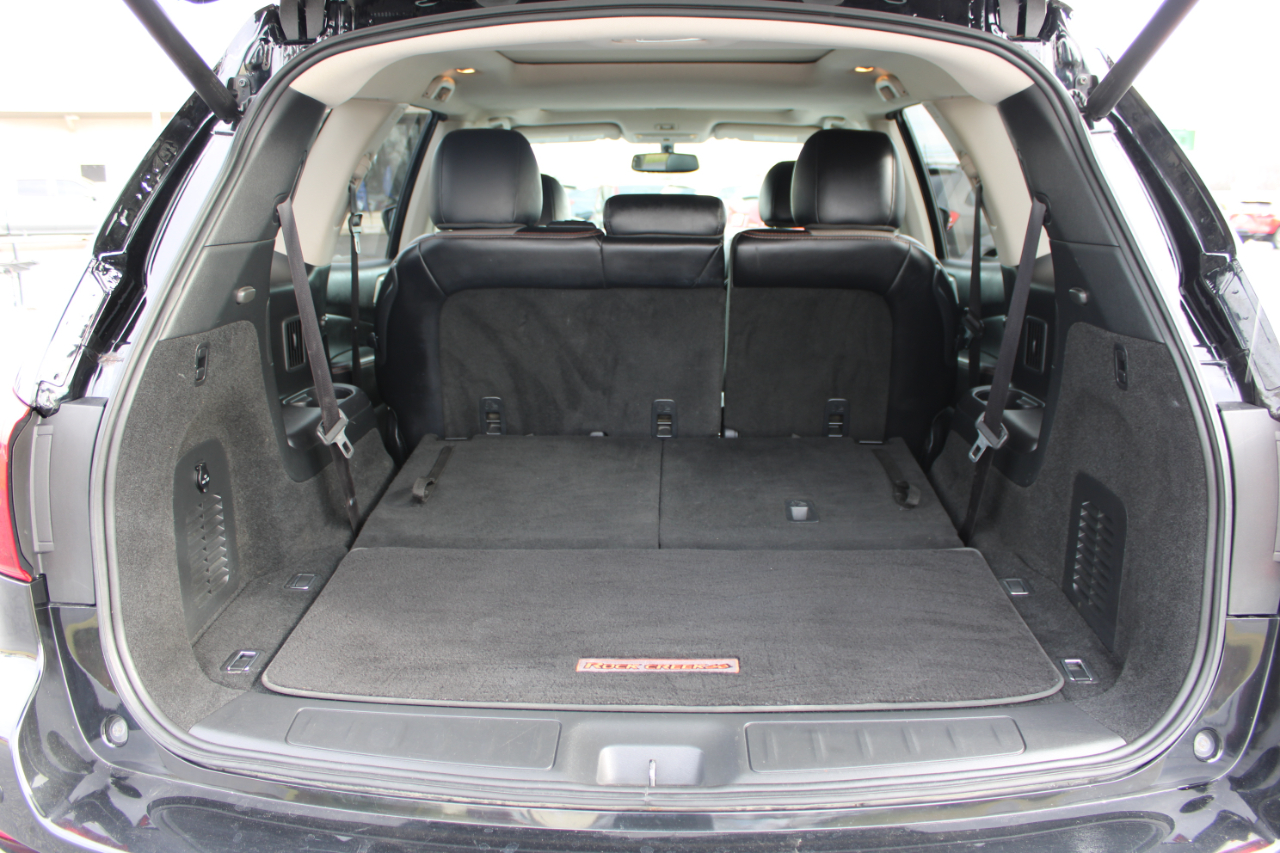 Nissan Pathfinder SL 4WD 2020