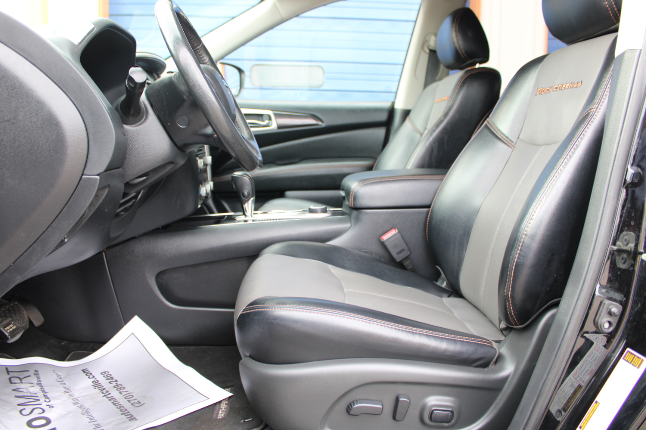 Nissan Pathfinder SL 4WD 2020