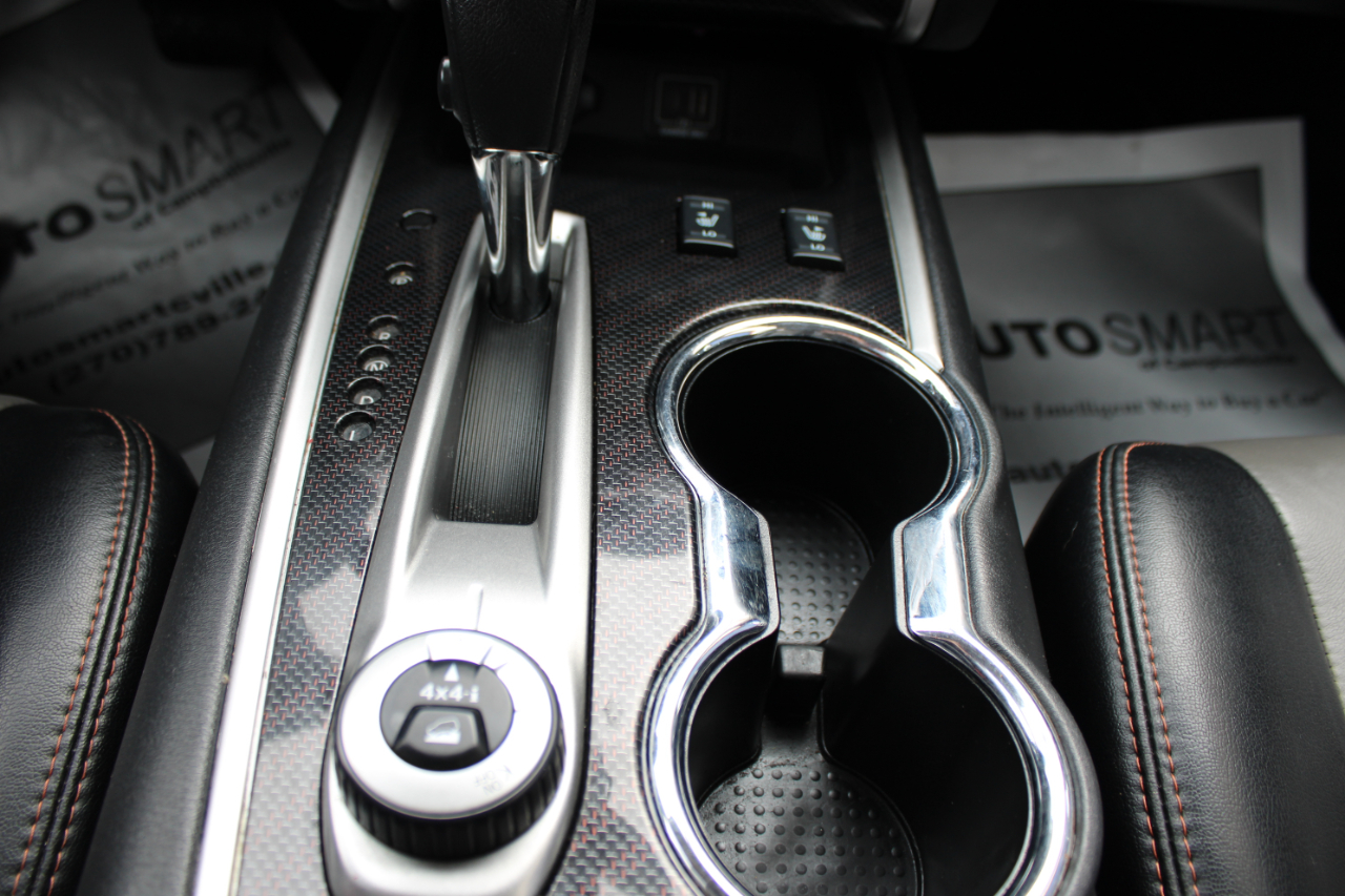 Nissan Pathfinder SL 4WD 2020