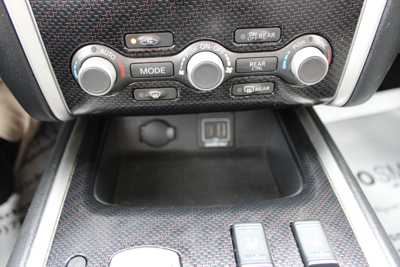 Nissan Pathfinder SL 4WD 2020