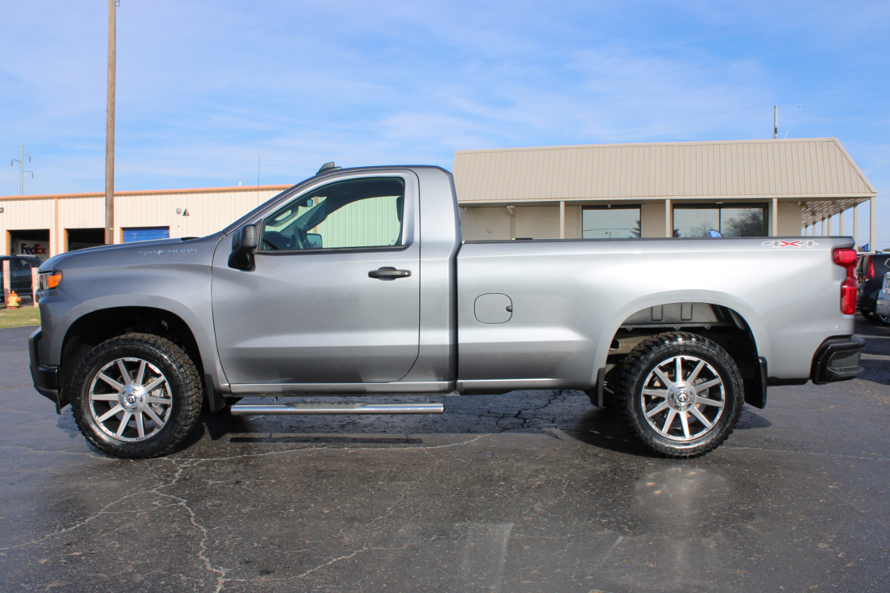 Chevrolet Silverado 1500  2021