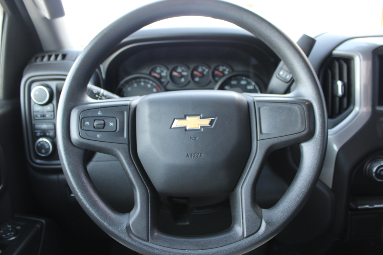 Chevrolet Silverado 1500  2021