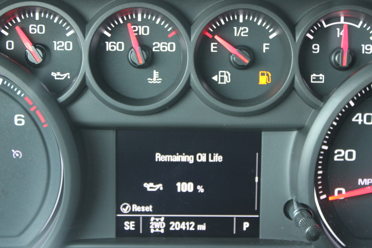 Chevrolet Silverado 1500  2021