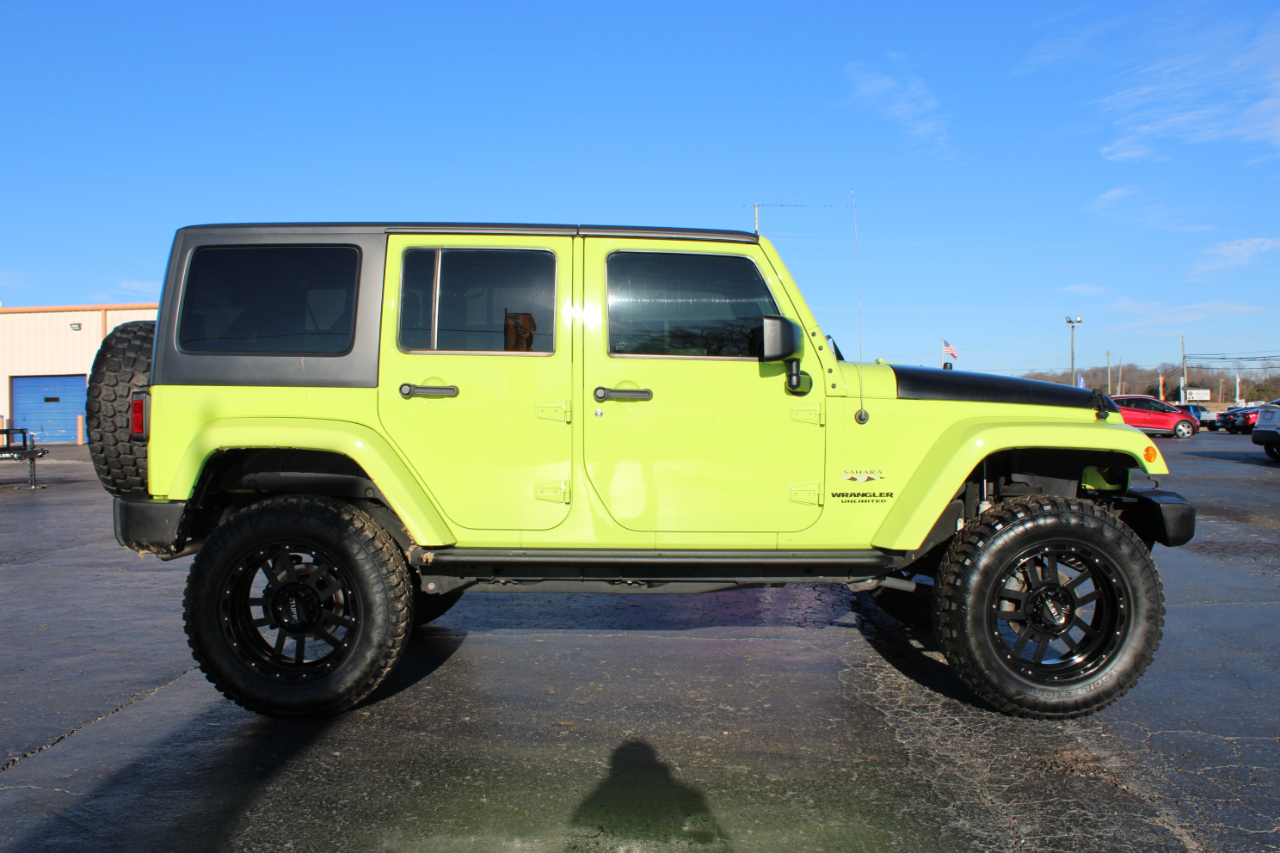 Jeep Wrangler Unlimited Sahara 4WD 2016