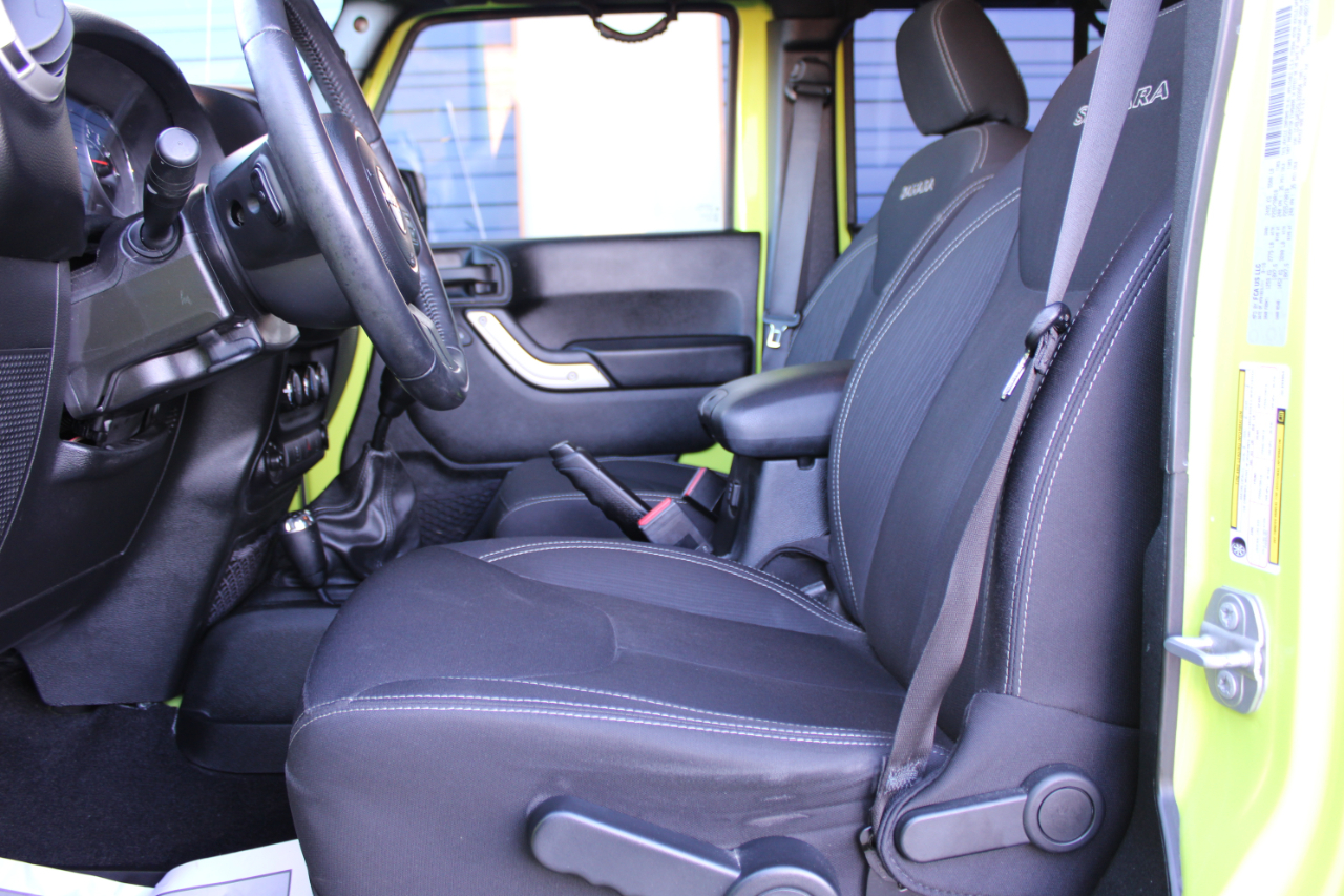 Jeep Wrangler Unlimited Sahara 4WD 2016