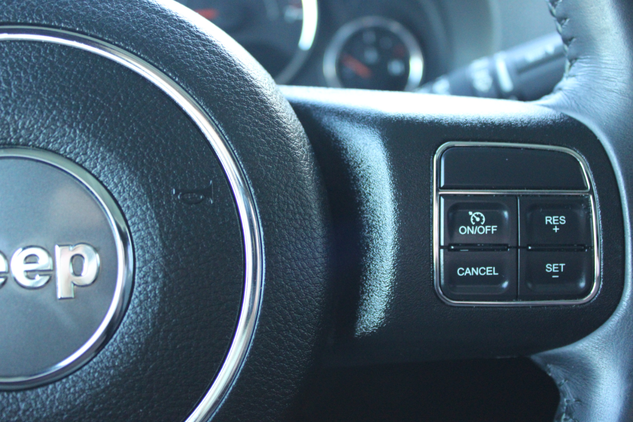 Jeep Wrangler Unlimited Sahara 4WD 2016