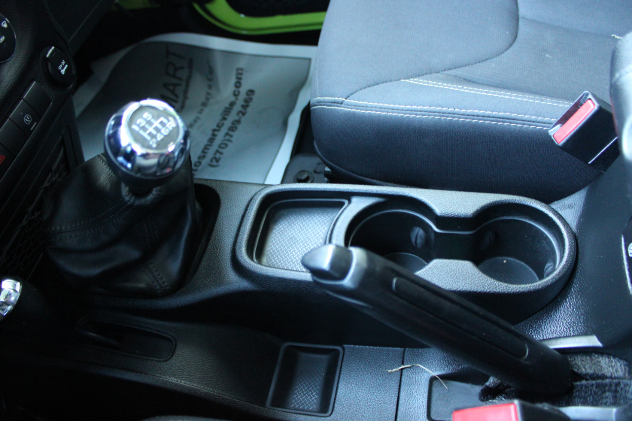 Jeep Wrangler Unlimited Sahara 4WD 2016