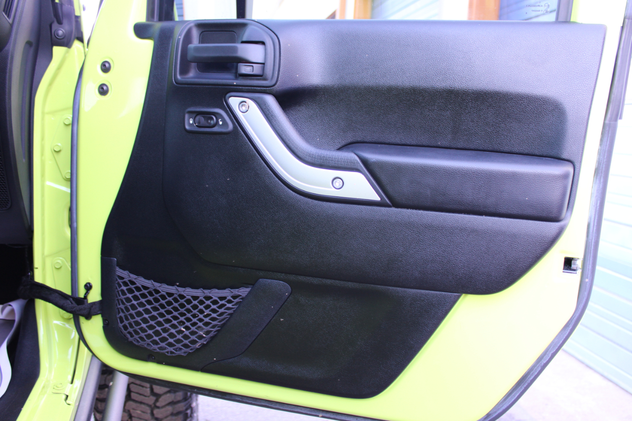 Jeep Wrangler Unlimited Sahara 4WD 2016