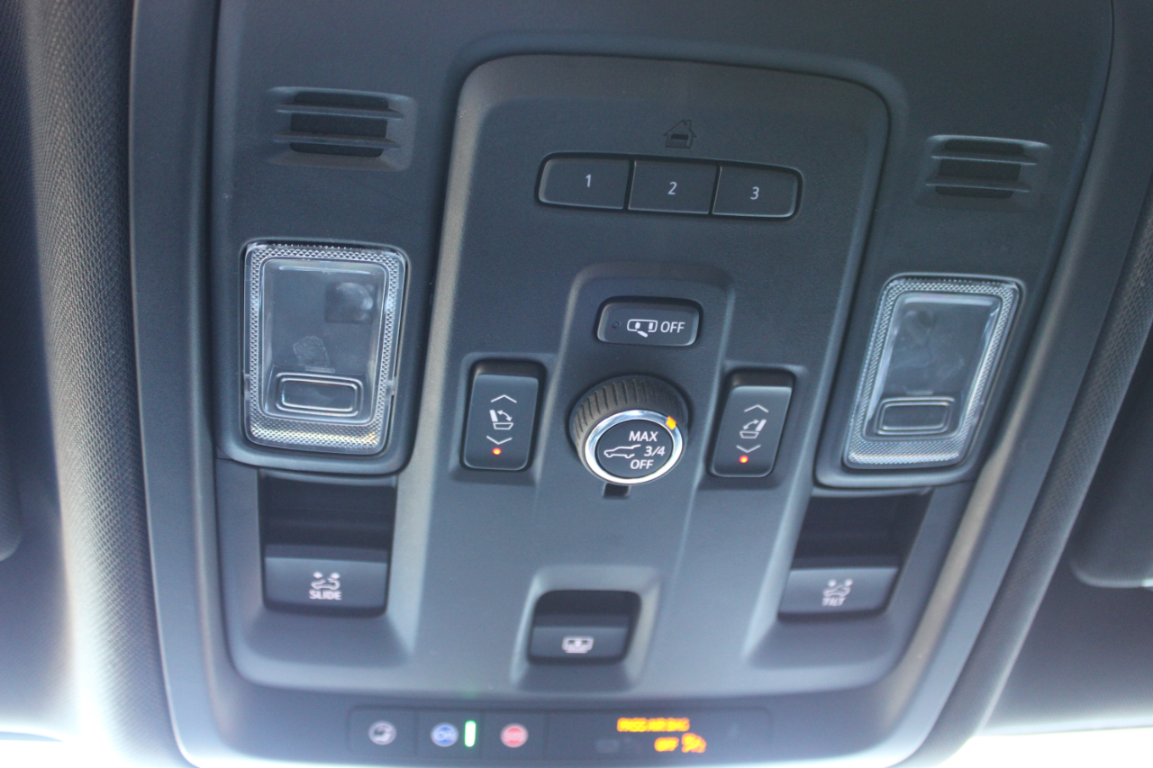 Chevrolet Tahoe  2021