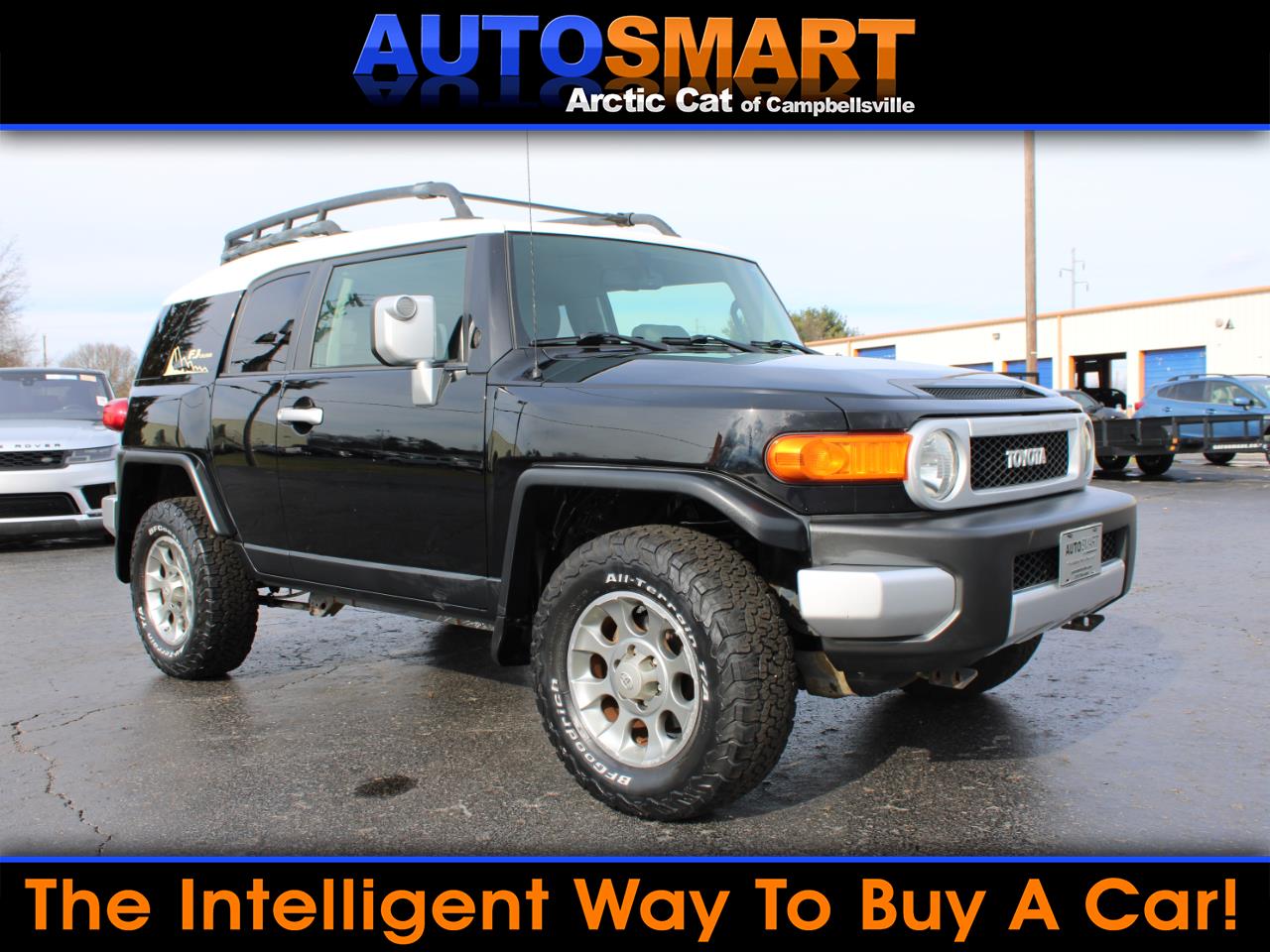 Toyota FJ Cruiser  2011