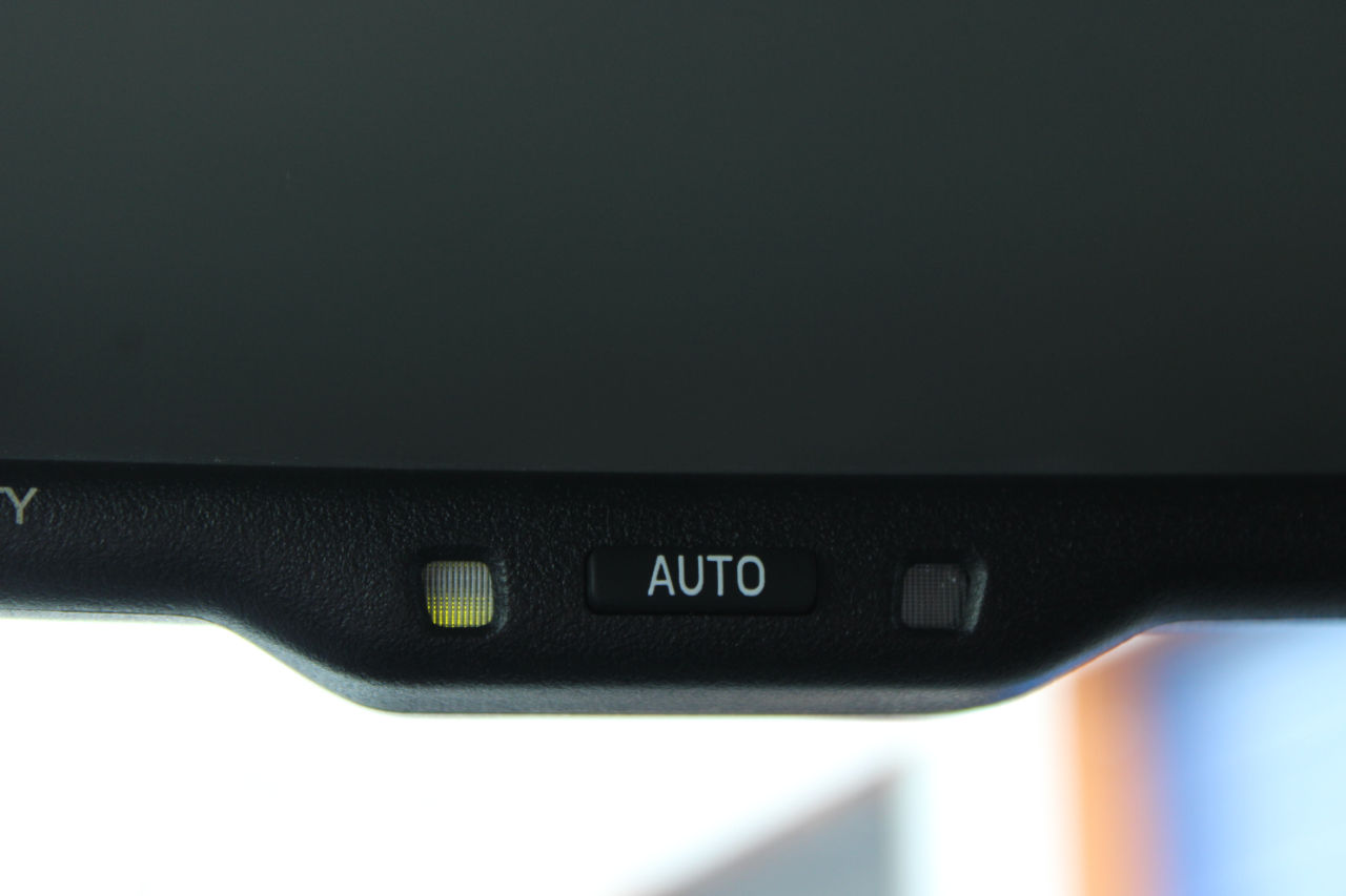 Toyota FJ Cruiser  2011