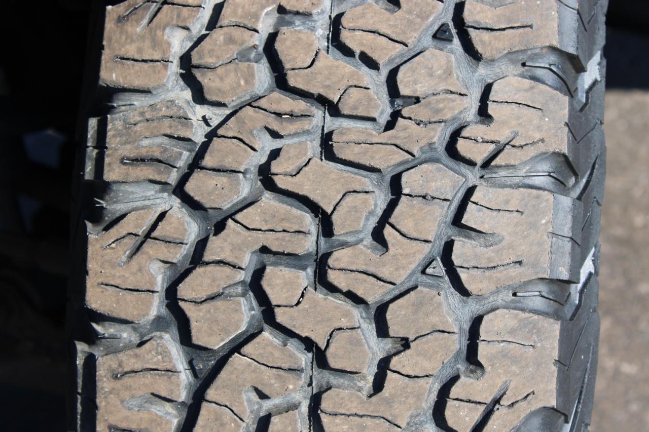 Toyota FJ Cruiser  2011