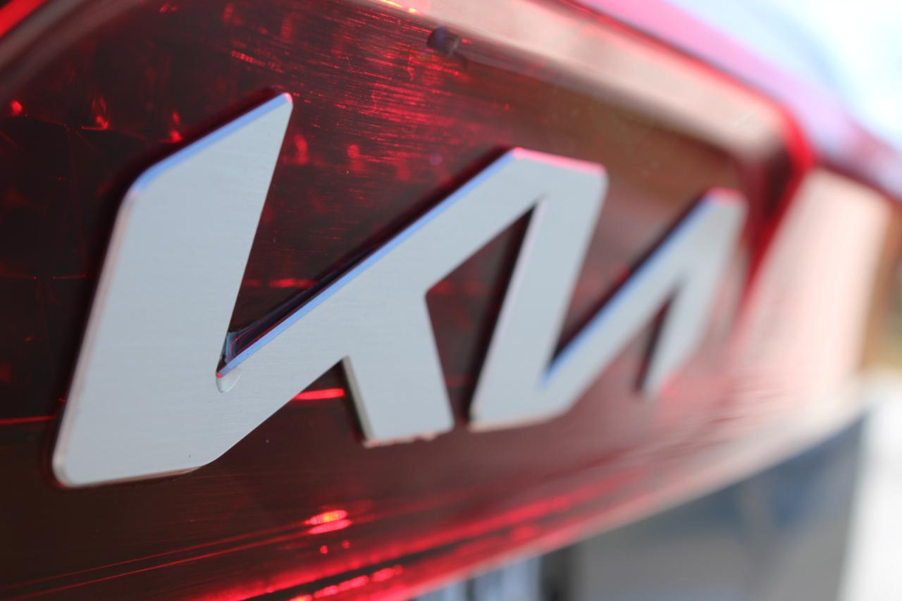 Kia Carnival SX Prestige 2024