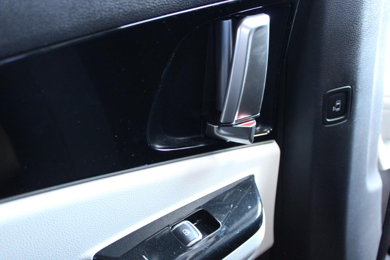 Kia Carnival SX Prestige 2024