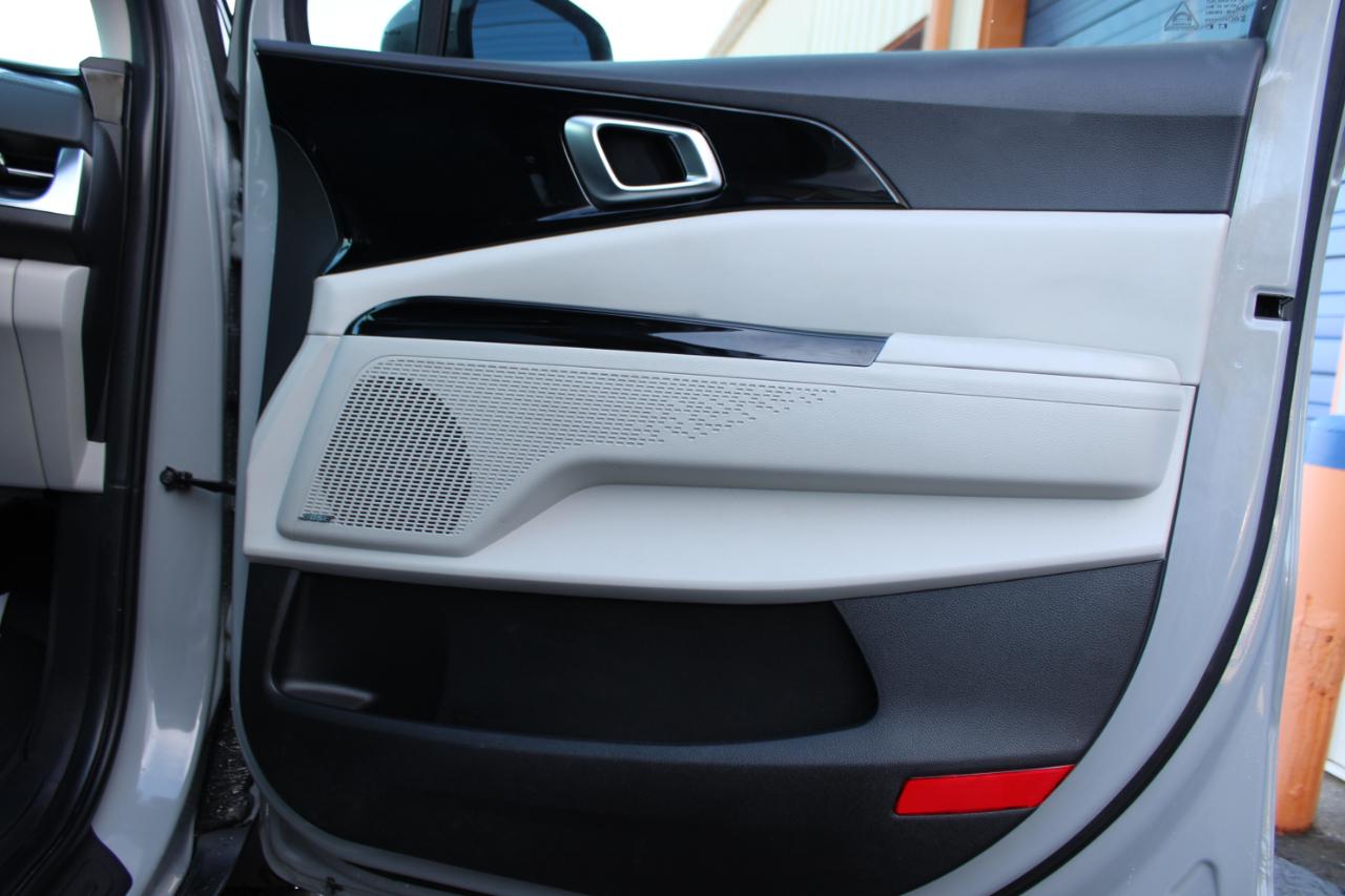 Kia Carnival SX Prestige 2024