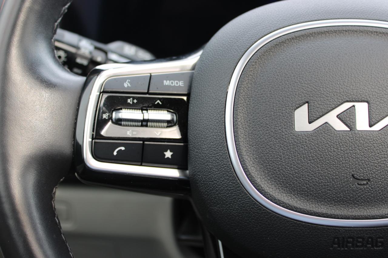 Kia Carnival SX Prestige 2024