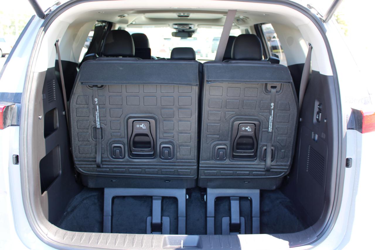 Kia Carnival SX Prestige 2024