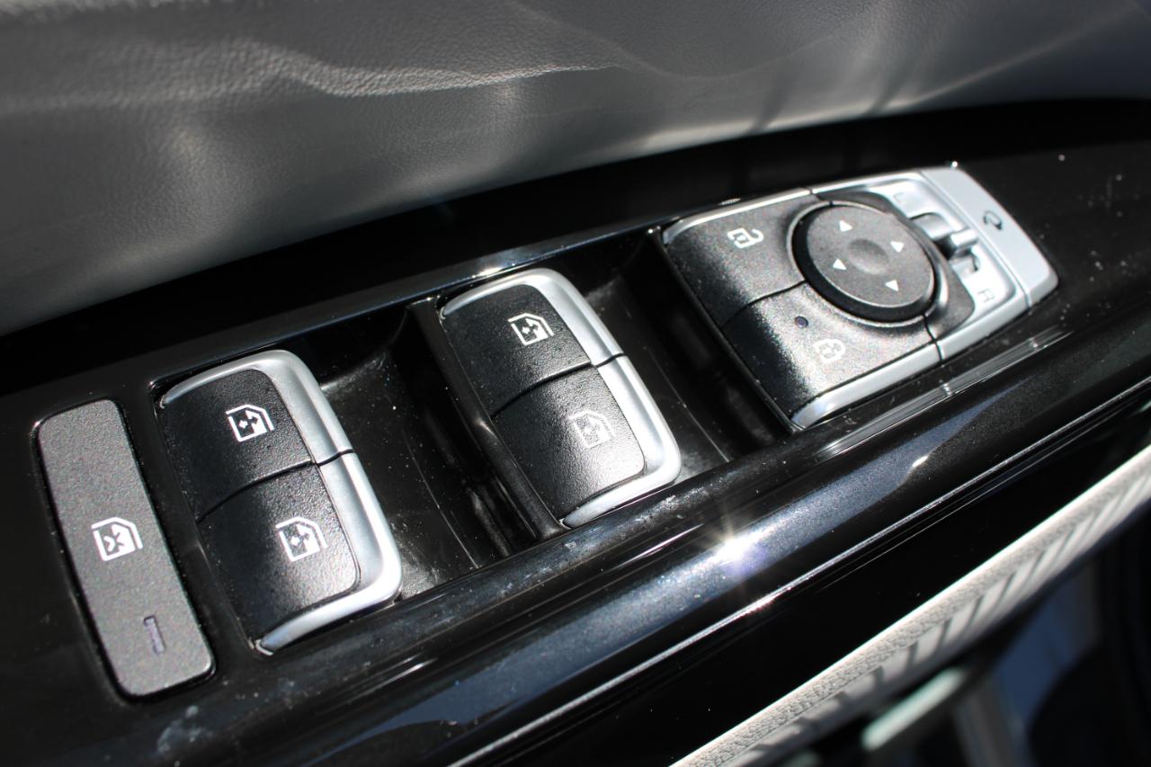 Kia Carnival SX Prestige 2024
