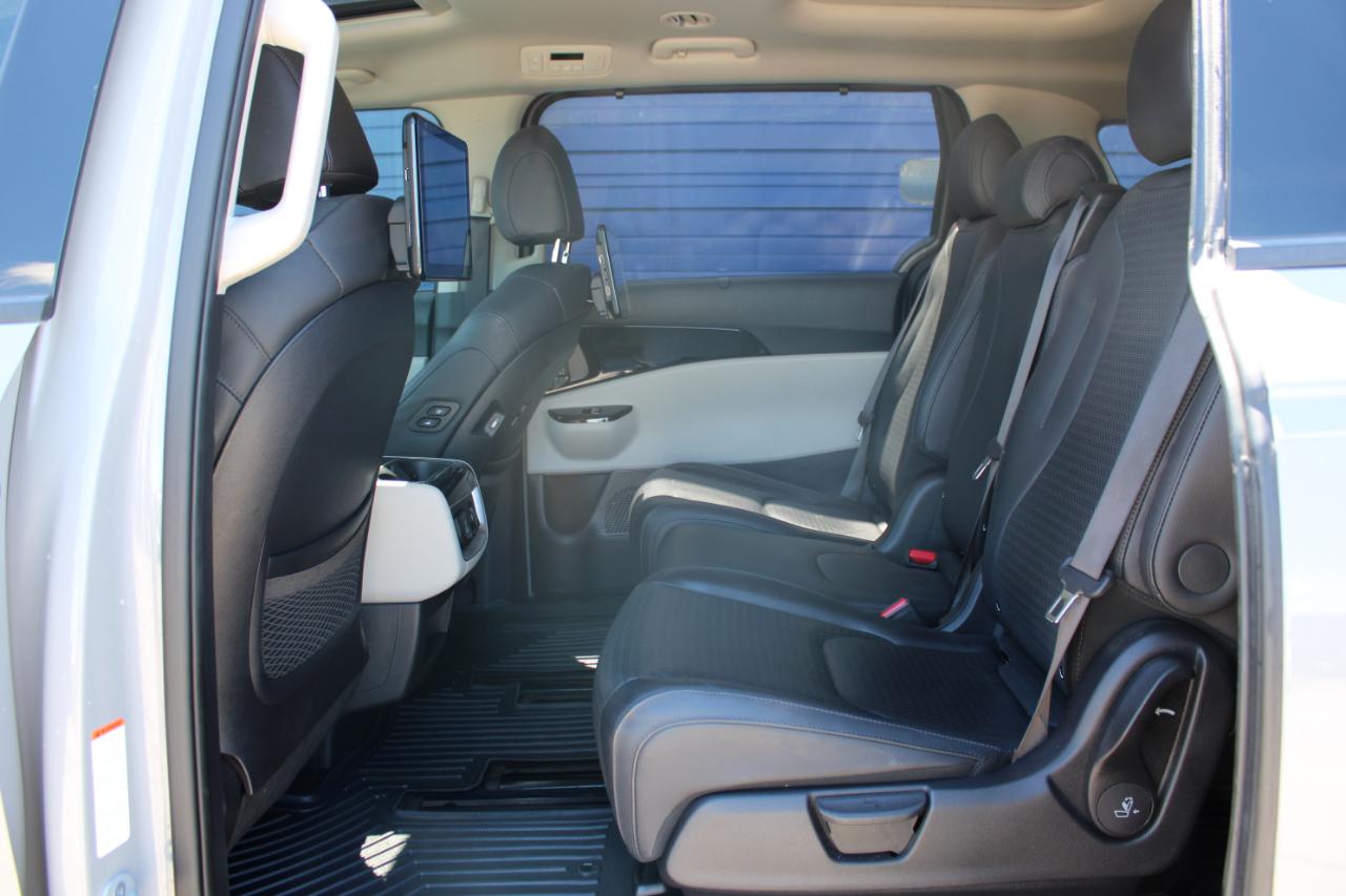 Kia Carnival SX Prestige 2024