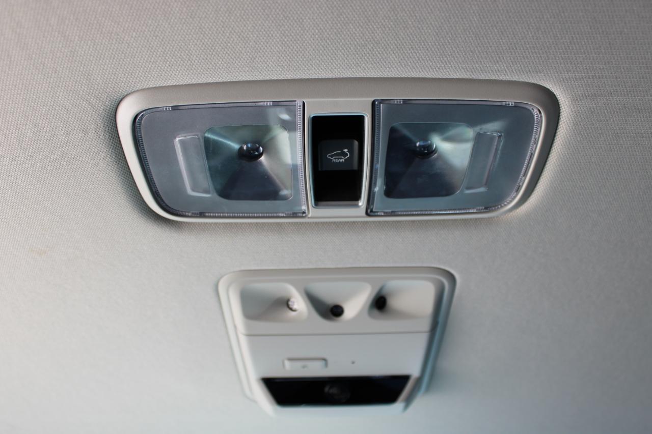 Kia Carnival SX Prestige 2024