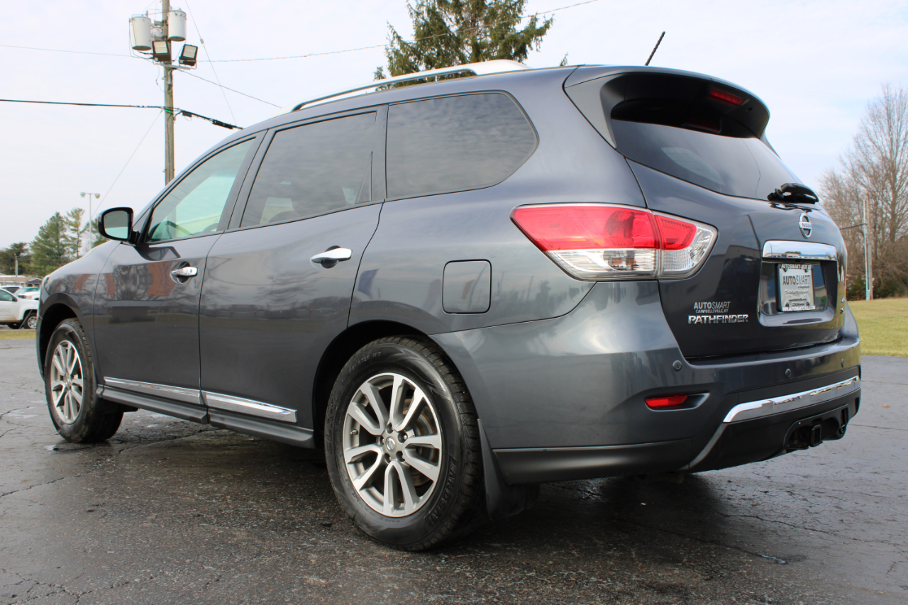 Nissan Pathfinder  2013