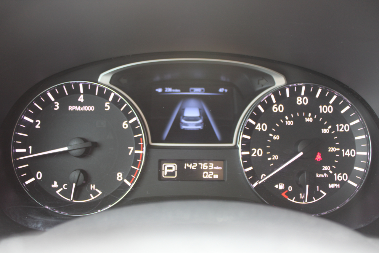 Nissan Pathfinder  2013