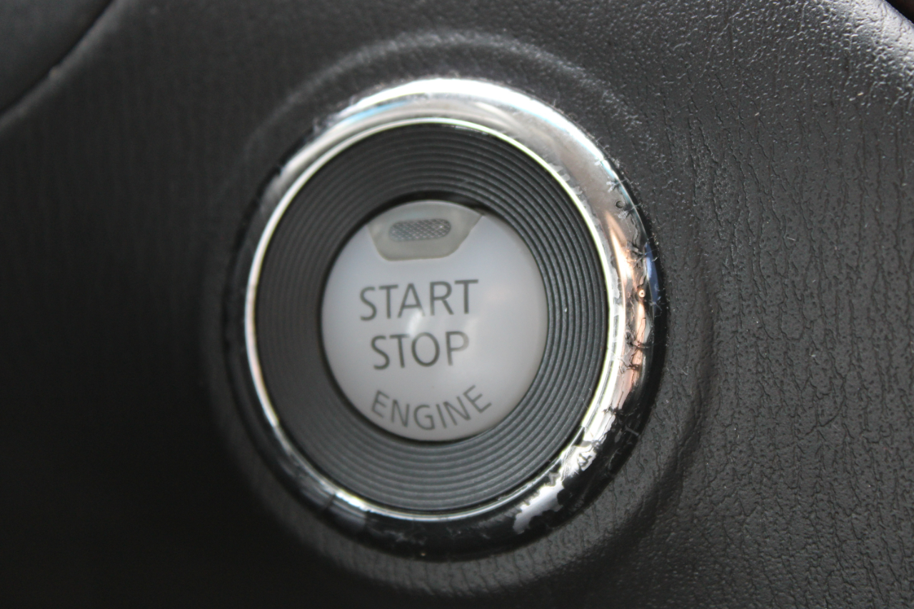 Nissan Pathfinder  2013