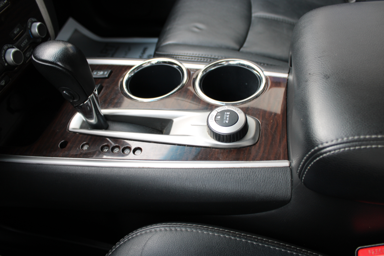 Nissan Pathfinder  2013