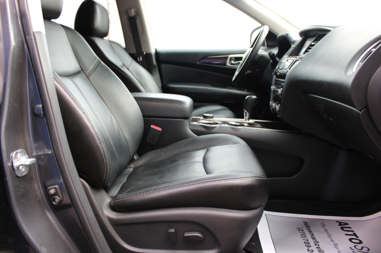 Nissan Pathfinder  2013