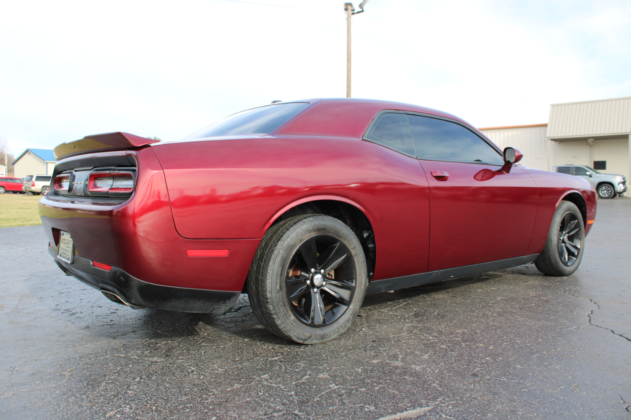 Dodge Challenger SXT 2019