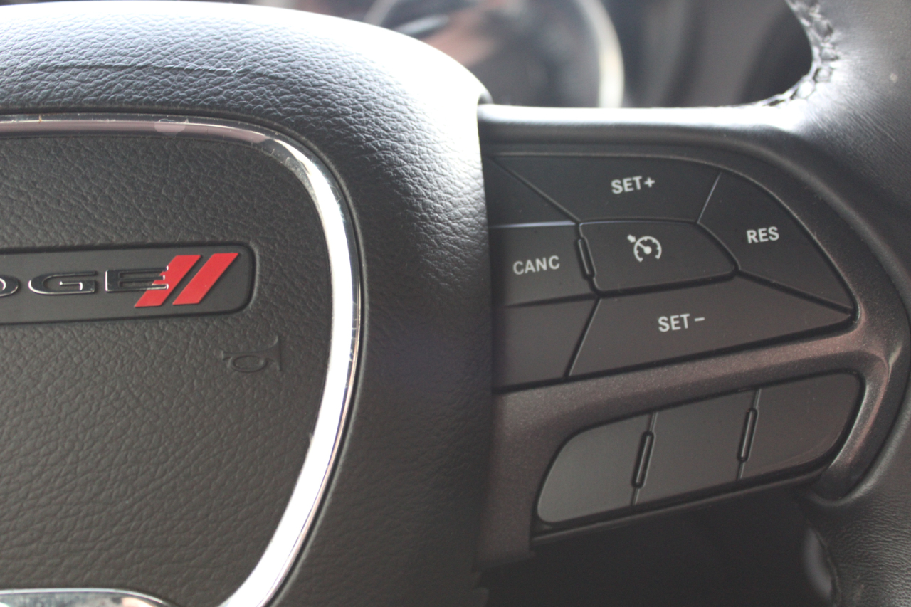 Dodge Challenger SXT 2019