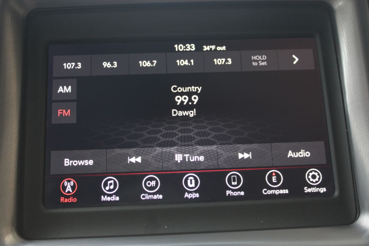 Dodge Challenger SXT 2019