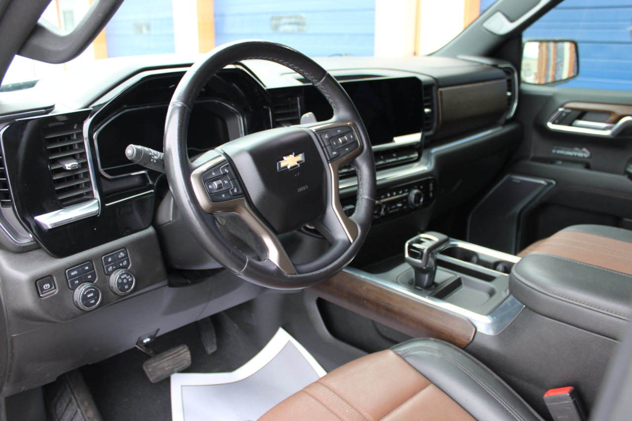 Chevrolet Silverado 1500 High Country Crew Cab 2023
