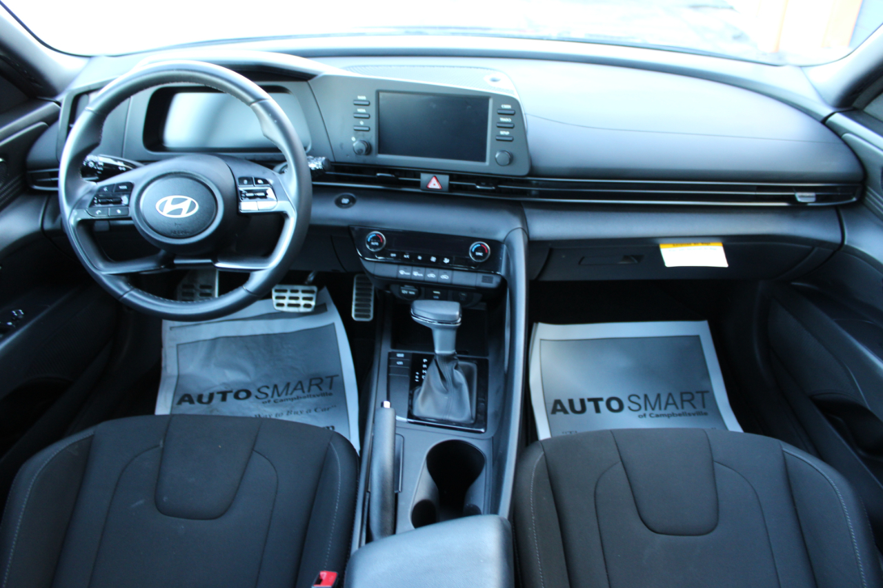 Hyundai Elantra SEL Sport 2025