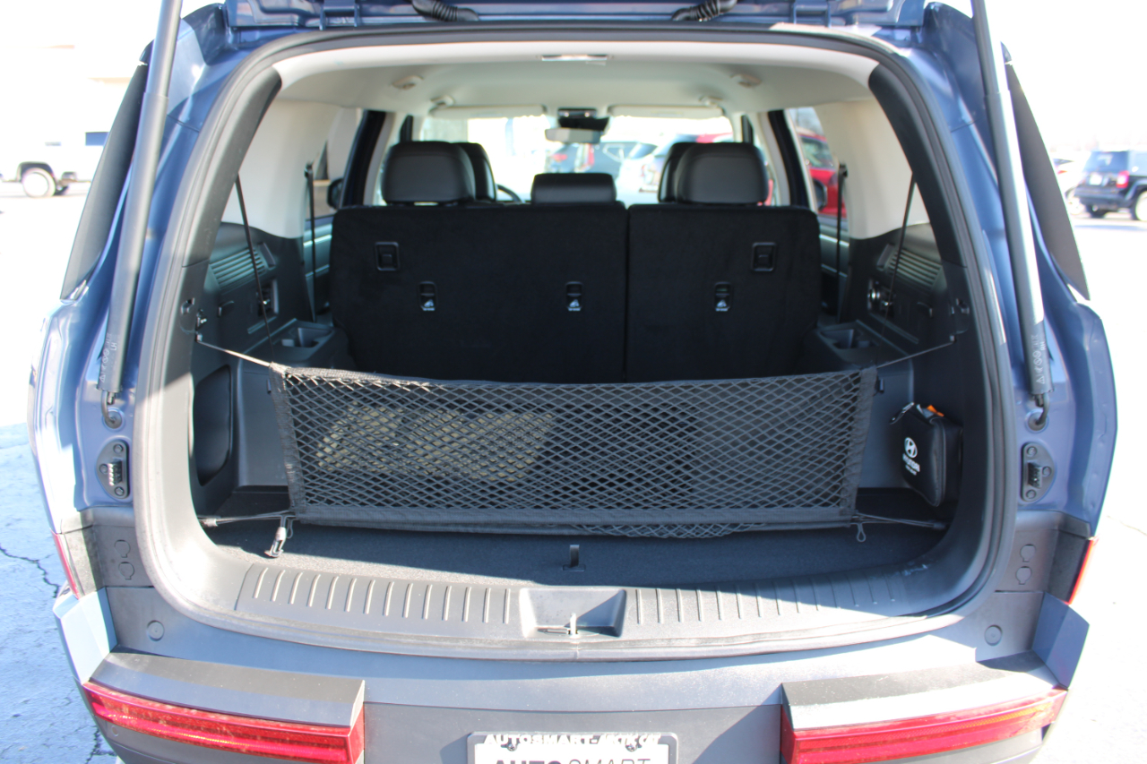 Hyundai Santa Fe SEL 2025