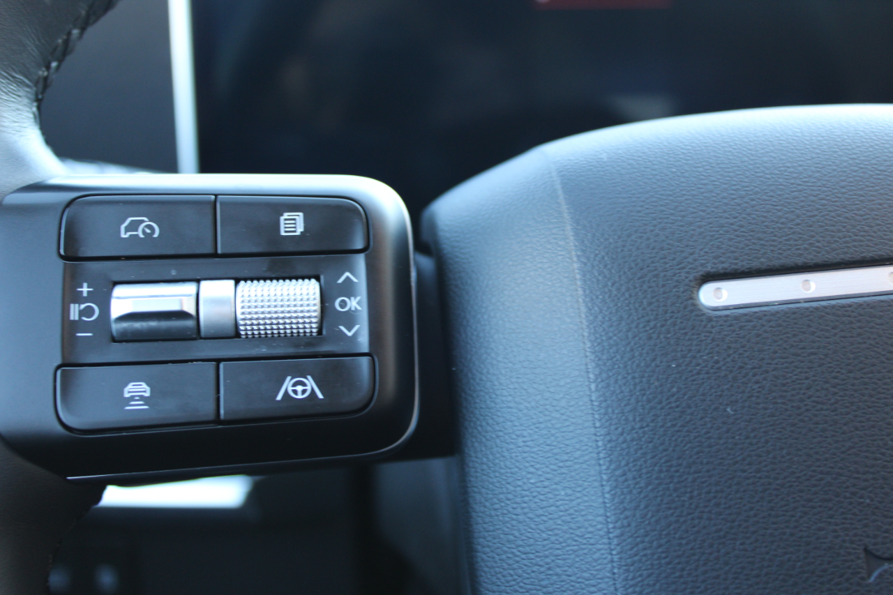 Hyundai Santa Fe SEL 2025