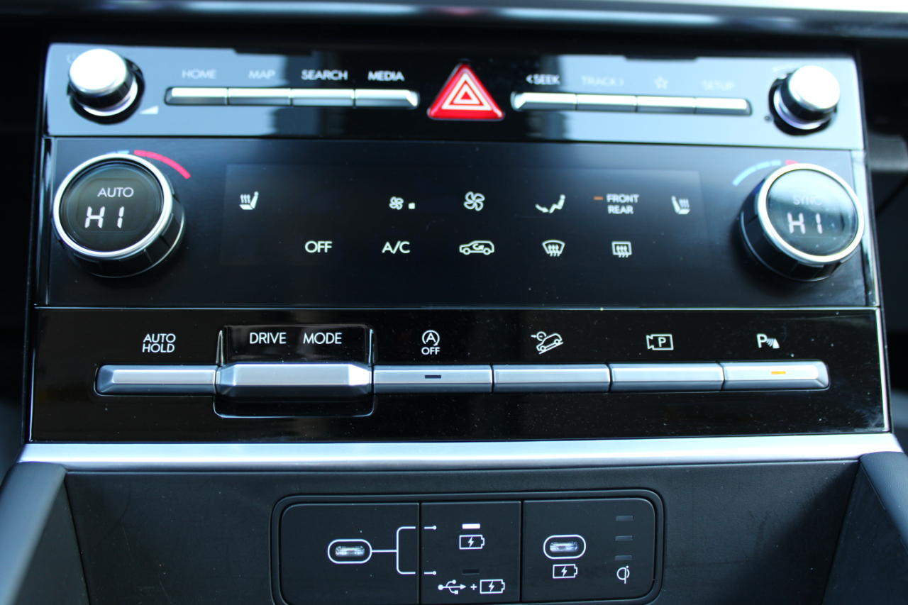 Hyundai Santa Fe SEL 2025