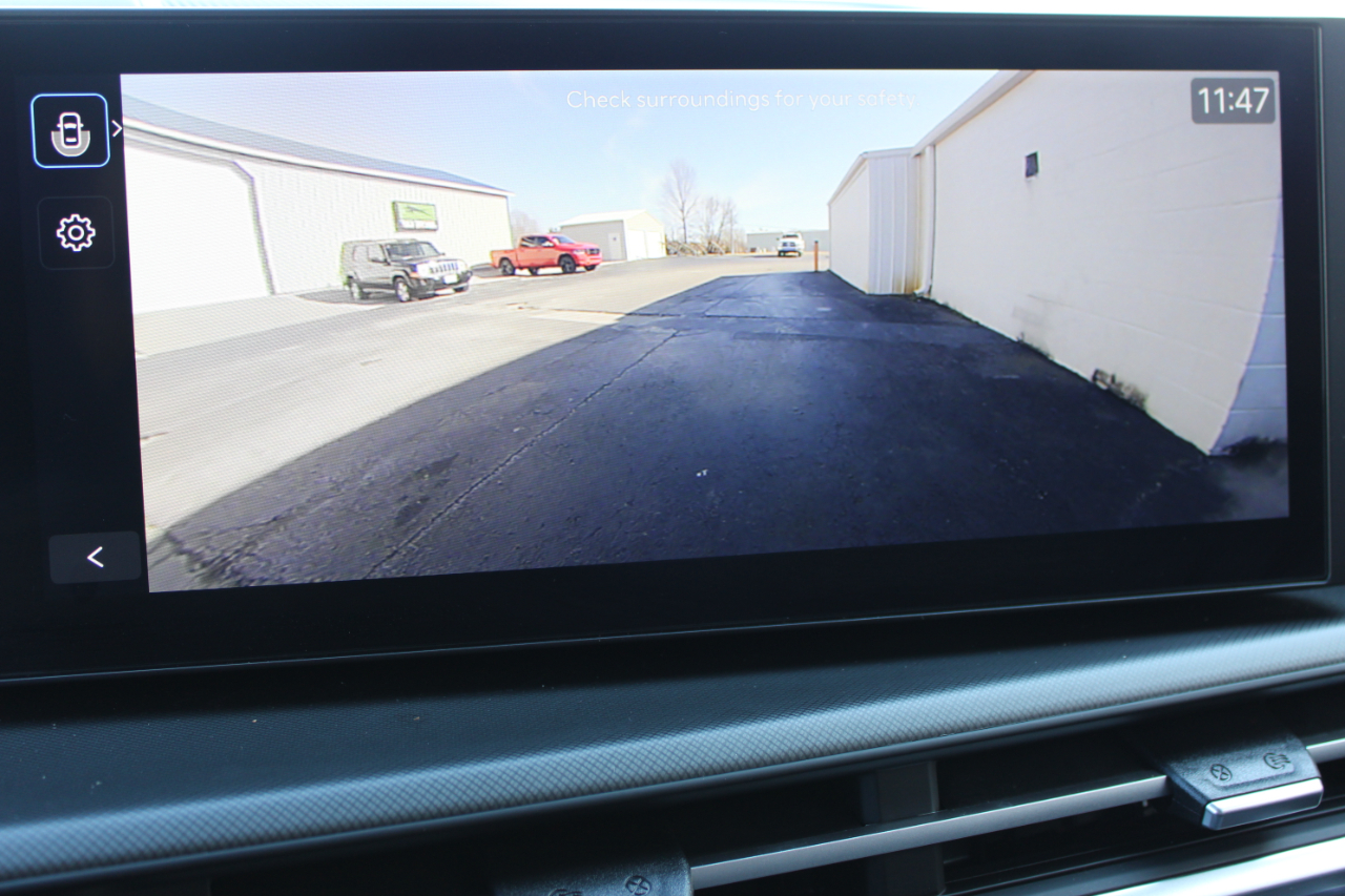 Hyundai Santa Fe SEL 2025