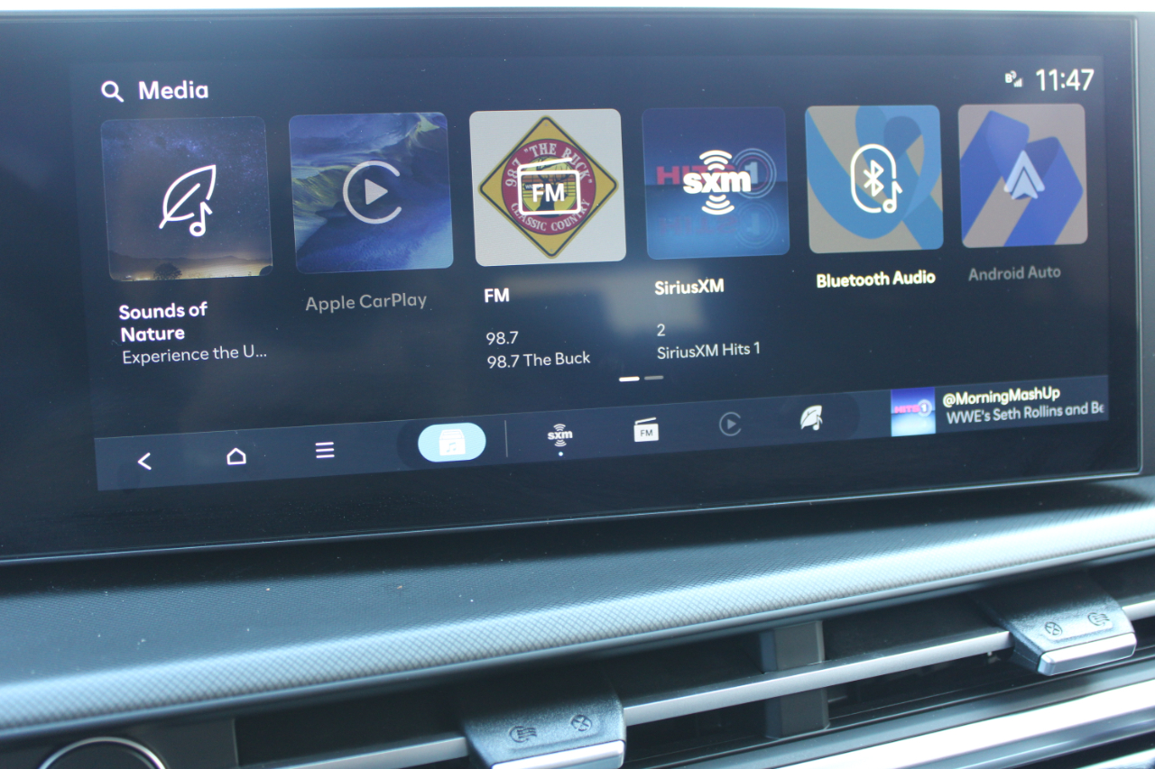 Hyundai Santa Fe SEL 2025