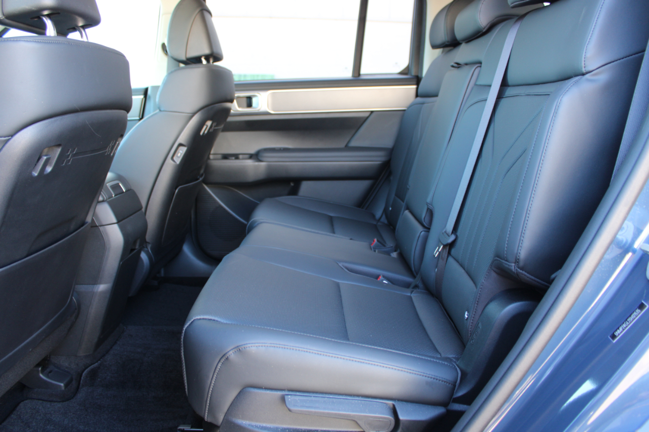 Hyundai Santa Fe SEL 2025