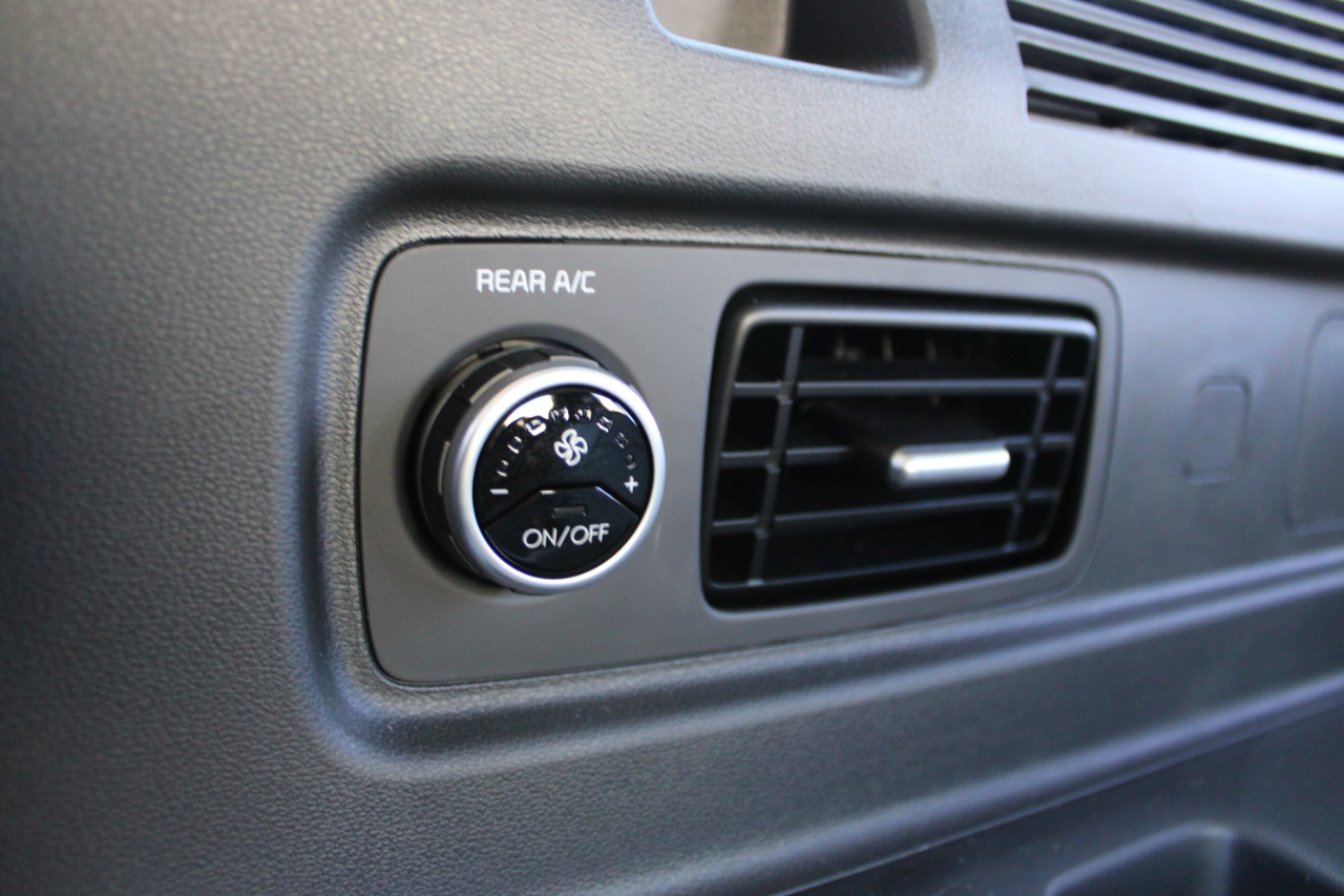 Hyundai Santa Fe SEL 2025