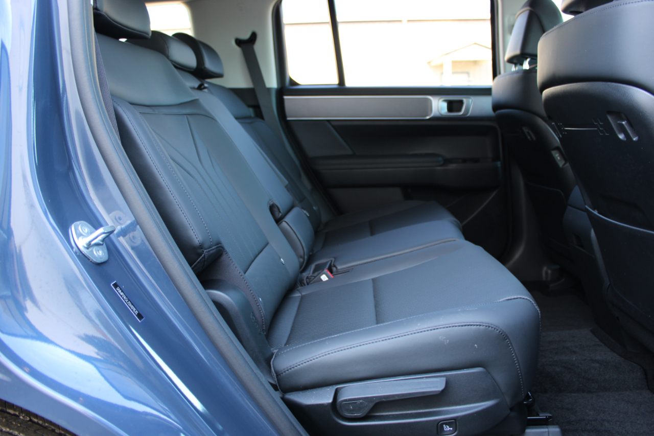 Hyundai Santa Fe SEL 2025