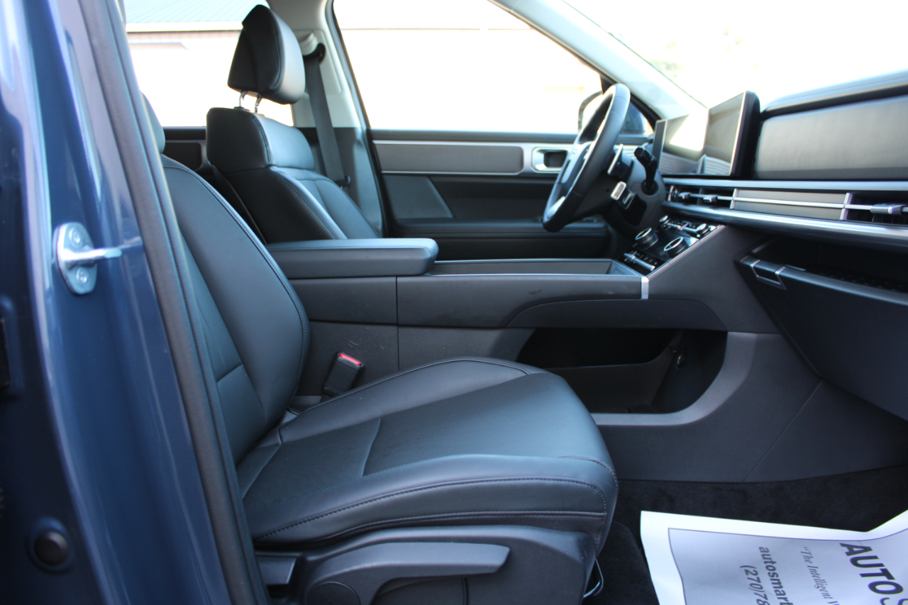 Hyundai Santa Fe SEL 2025