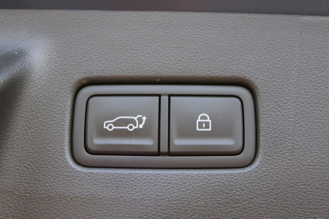 Hyundai Santa Fe SEL 2025