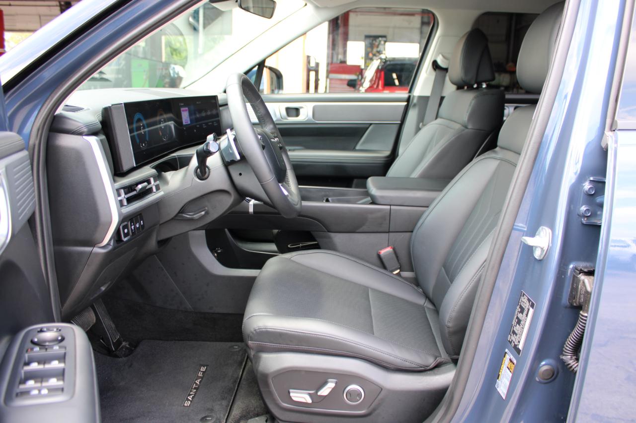 Hyundai Santa Fe SEL 2025